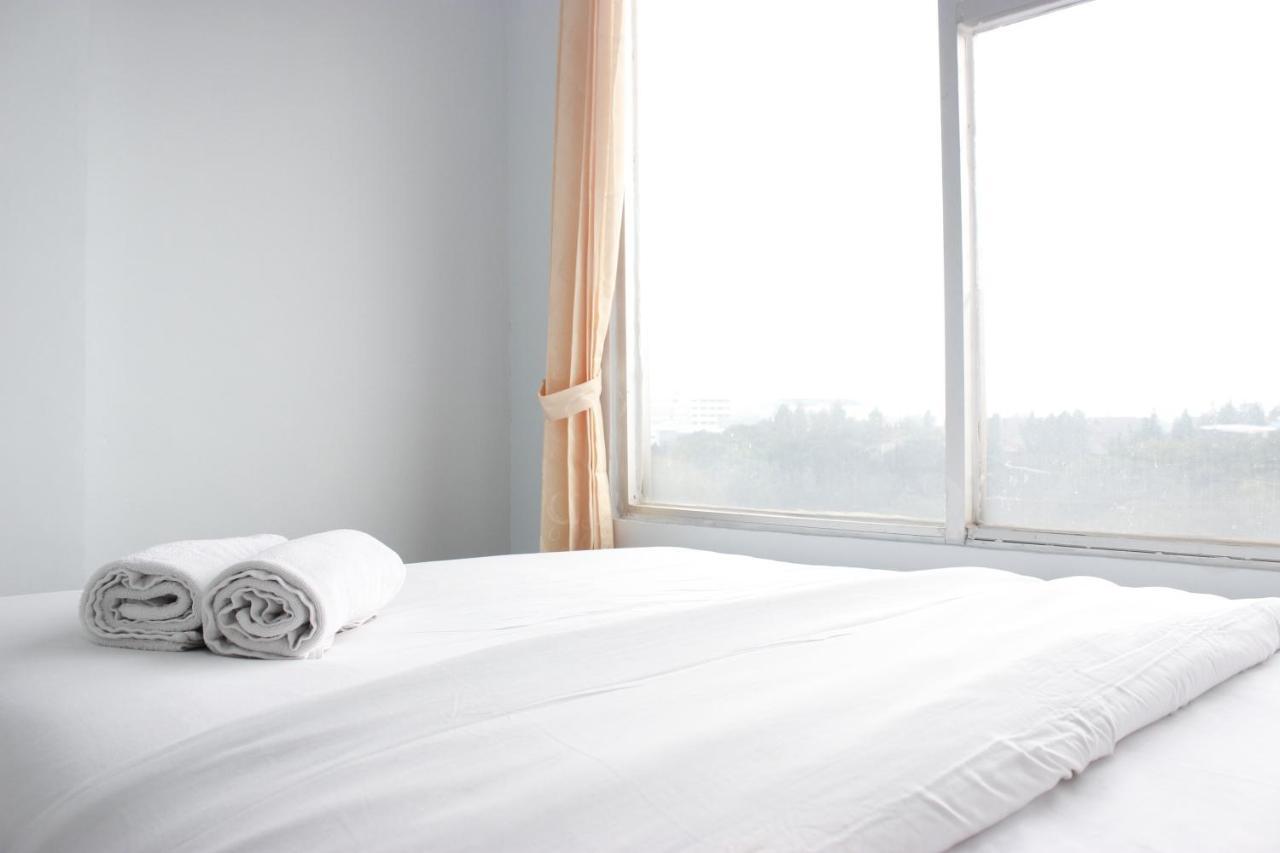 Modest 2Br Apartment At The Jarrdin Cihampelas By Travelio Bandung Exteriör bild